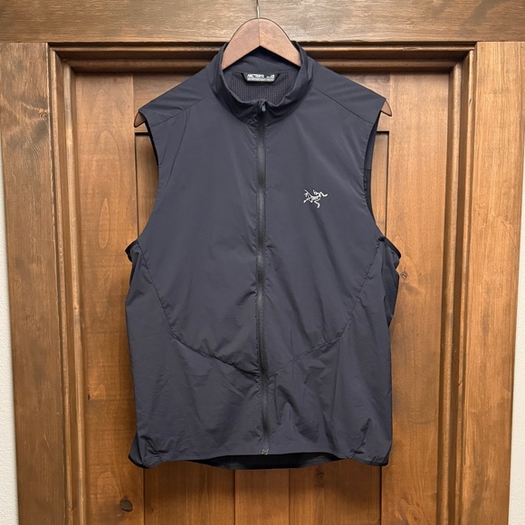 Norvan Insulated Vest, Men's - Picture 1 of 5